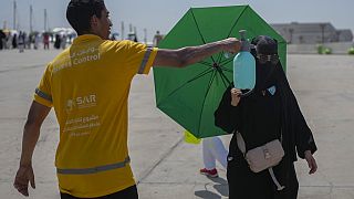 Hundreds die during Hajj pilgrimage in Saudi Arabia amid intense heat