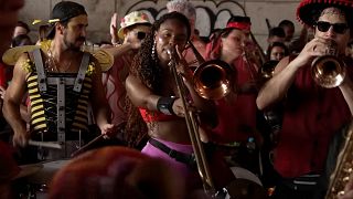 Rio kicks off 2025 carnival season with unofficial street parties